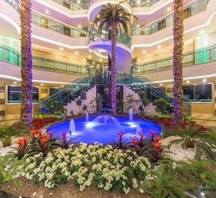 Lonicera World Resort & SPA, lobby 2