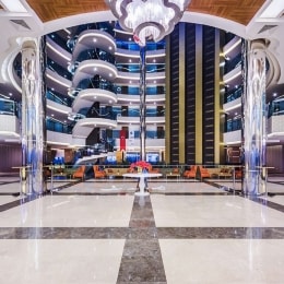 Lonicera World Resort & SPA, lobby