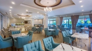 Lonicera World Resort & SPA restoranas