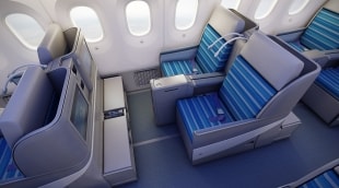 LOT business class sėdynės
