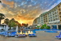 lyra resort spa baseinas 3845