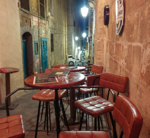Valetta Kennedy Bar