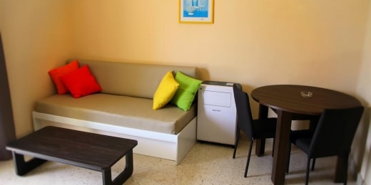 mavina hotel and apartments numeryje 8030
