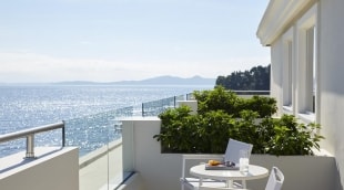 mayor mon repos palace art hotel balkonas 12663