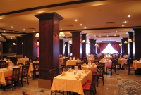 menaville3