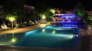 mendos hotel baseinas 8666