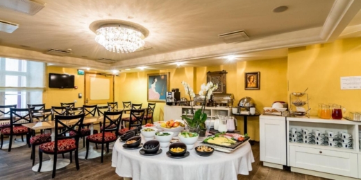 Meriton Old Town Garden Hotel 3