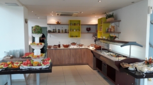 meropi hotel dining