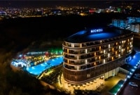 michell hotel vakaras