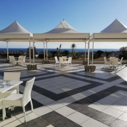 Mirabeau Park terasa