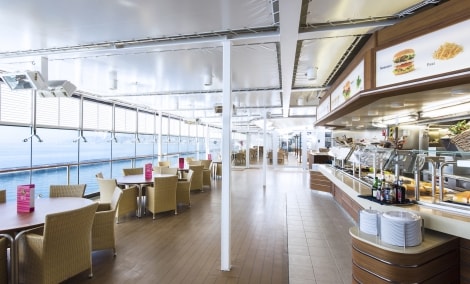 MSC Lirica 10