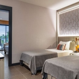 Mylome Luxury Hotel & Resort kambarys