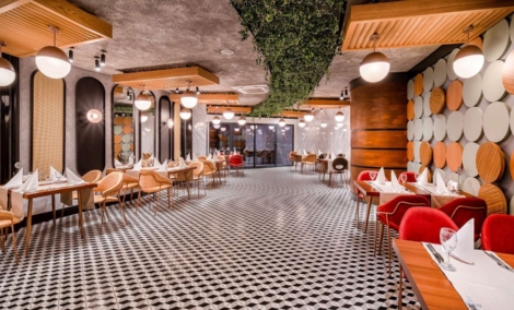 Mylome Luxury Hotel & Resort ryškus restoranas