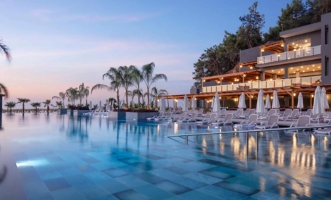 Mylome Luxury Hotel & Resort, baseinas
