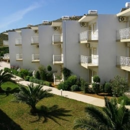 nicolas villas 10681