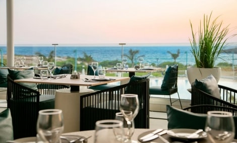 NissiBlu Beach Resort restranas