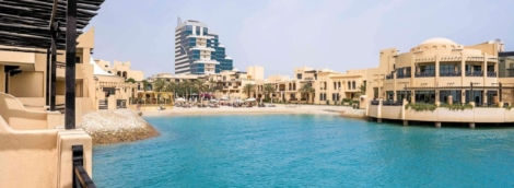 Novotel Bahrain Al Dana Resort, 3