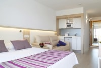 ola apartamentos bouganvillia kambarys 8206