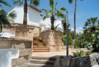 Ola Apartments teritorija 270