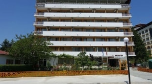 Olymp (Burgasas, Bulgarija), 1