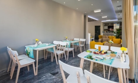 olympia hotel kavine 15877