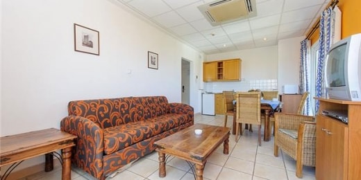 paramount hotel apartmens svetaine 10786