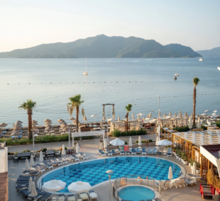 PASA GARDEN BEACH HOTEL 1