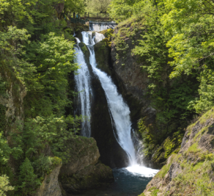 baltojo drino krioklys