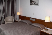 petrou hotel lova 7458