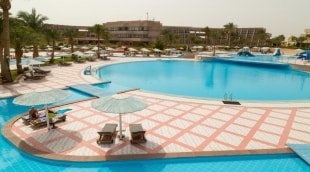 Pharaoh Azur Resort baseinas still