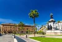 piazza cavour 7965