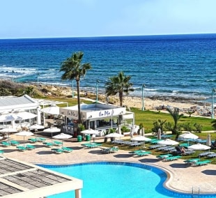 piere anne beach hotel baseinas papludimys 15058