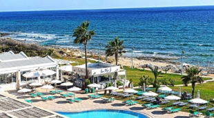 pierre anne beach3