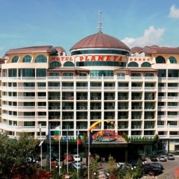 planeta hotel 11041