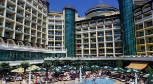 planeta hotel baseinas 11036
