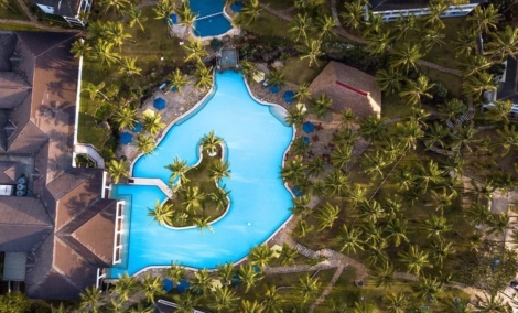 PrideInn Flamingo Beach Resort & Spa  9