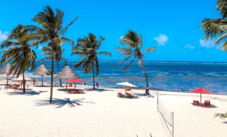 Hotel PrideInn Paradise Beach Resort paplūdimys
