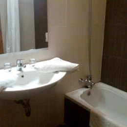 qawra point holiday complex vonia 12013