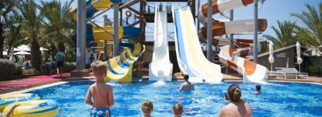 QUATTRO BEACH SPA & RESORT, vandens kalneliai
