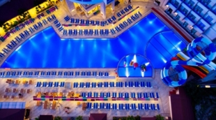 Ramada Resort By Wyndham Side, baseinas
