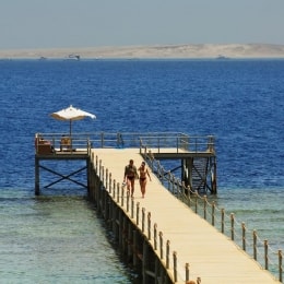 rehana royal aqua beach tiltas 11421