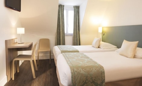 republique hotel kambarys 8343