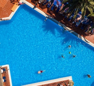 Rethymno Village baseinas is virsaus