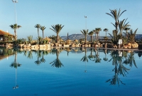 riu3