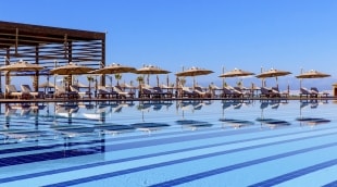 RIXOS PREMIUM BELEK baseinas