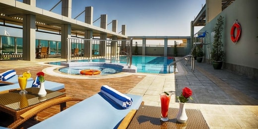 Rose Park Hotel Al Barsha, baseinas