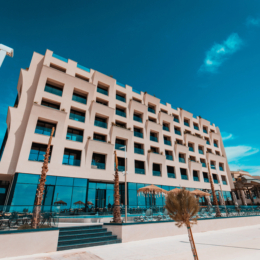 Royal G Lux, viešbutis