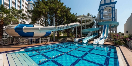 Rubi Platinum Spa Resort & Suites vandens kalneliai
