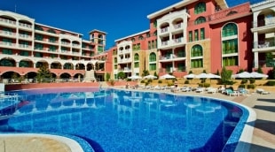  SAINT GEORGE PALACE baseinas