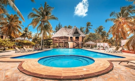 Sansi Kae Beach Resort & Spa baseinas